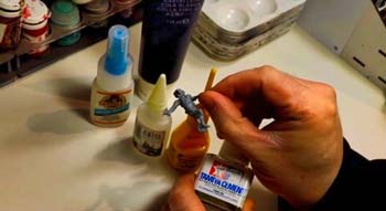 Glue for Miniatures Reviews